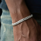 Noviqlo | Stainless Steel Cuban Link Bracelet
